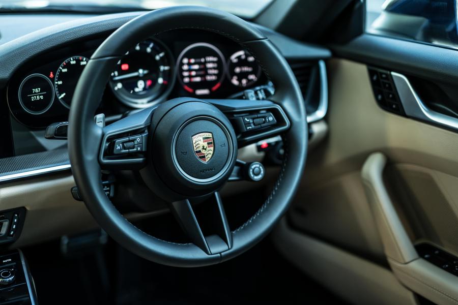 Панель приборов Porsche 911 Carrera 4S (992) 2019 года  (JP) (фото 7 из 24)